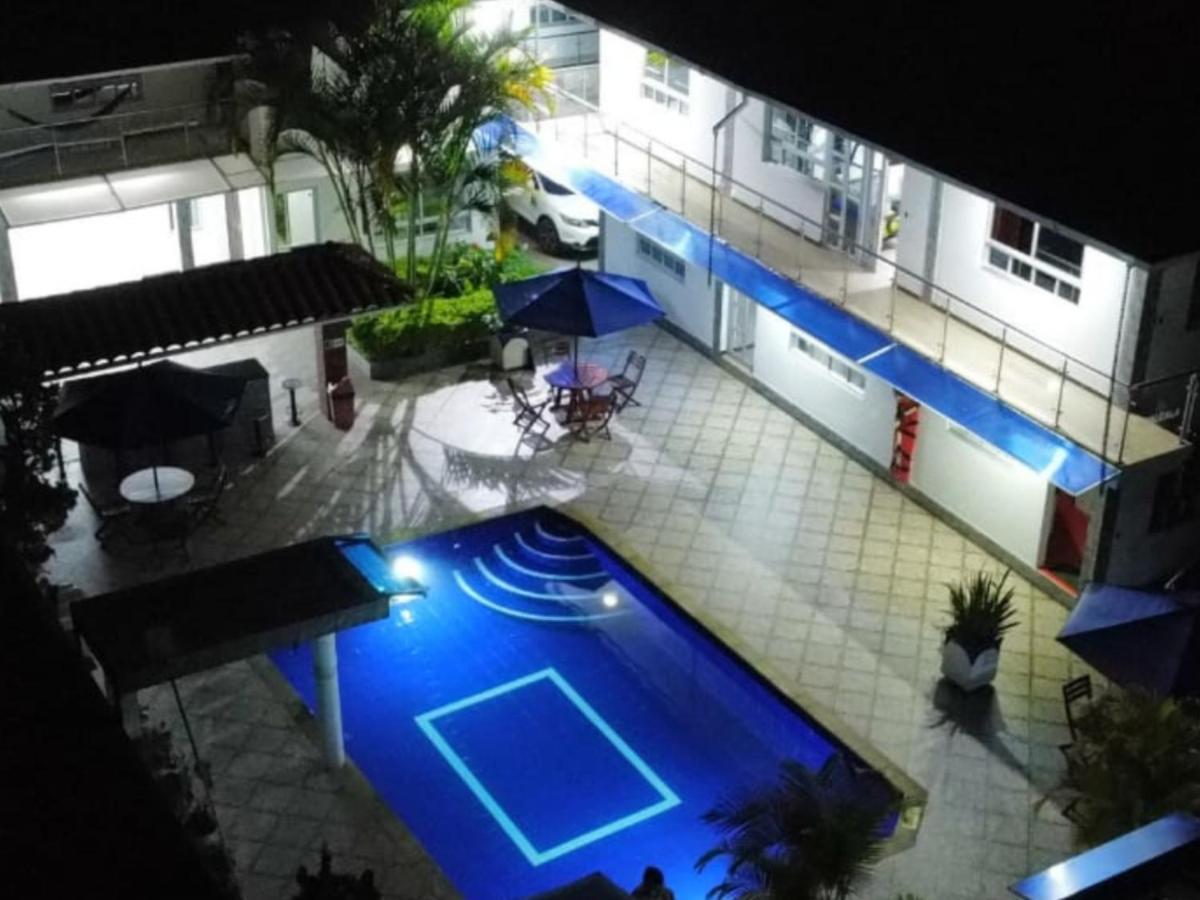 Habitacion Privada En Finca Turistica Hualcala La Mesa  Ngoại thất bức ảnh
