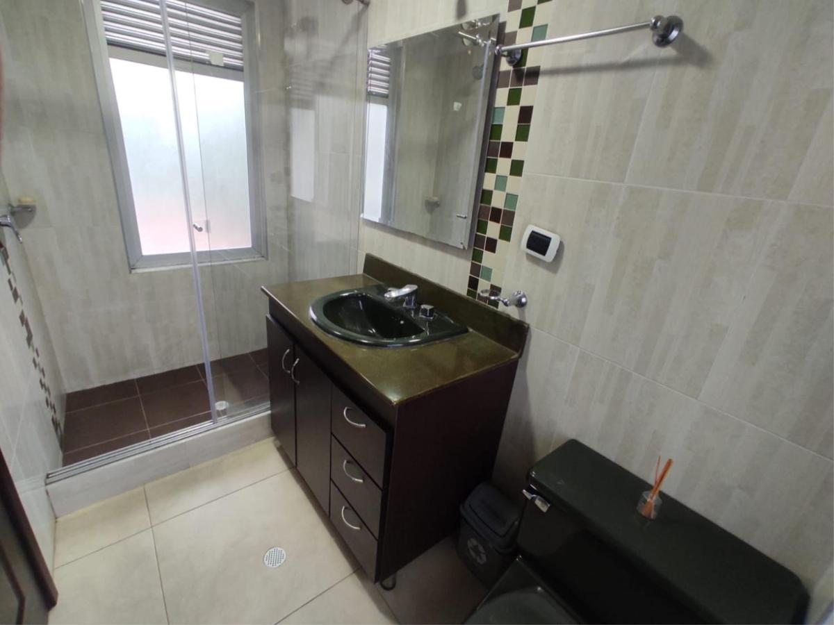 Habitacion Privada En Finca Turistica Hualcala La Mesa  Ngoại thất bức ảnh