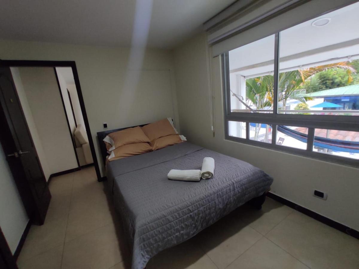Habitacion Privada En Finca Turistica Hualcala La Mesa  Ngoại thất bức ảnh